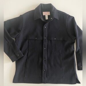 CC Filson Garment Mackinaw Cape Coat Virgin Wool XL Black/Dark Navy